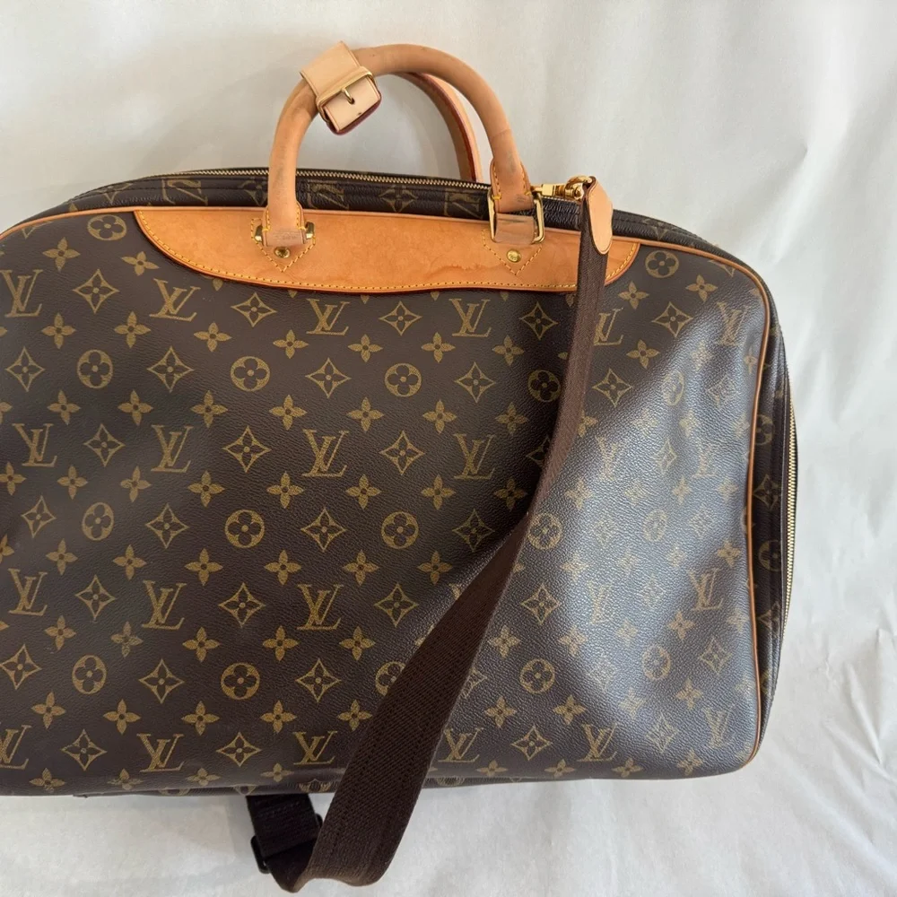 Louis Vuitton Monogram Alizé 24 Heures Bag with Strap – 2006